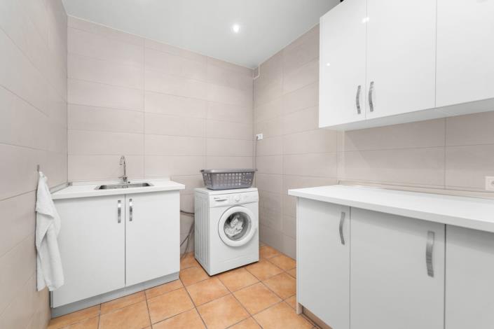 Image No.28-4 Bed Villa for sale