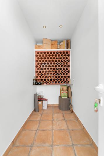 Image No.27-4 Bed Villa for sale