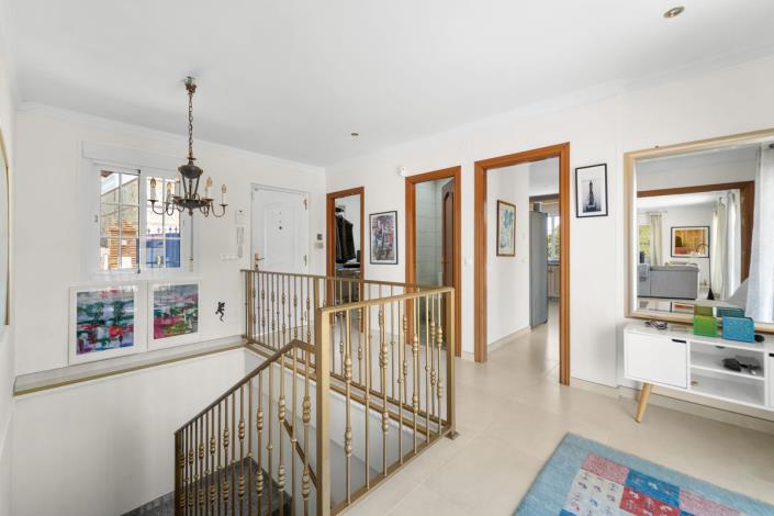 Image No.31-4 Bed Villa for sale