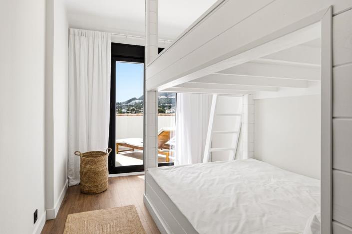 Image No.19-3 Bed Penthouse for sale