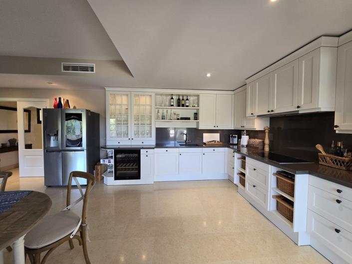 Image No.19-2 Bed Apartment for sale