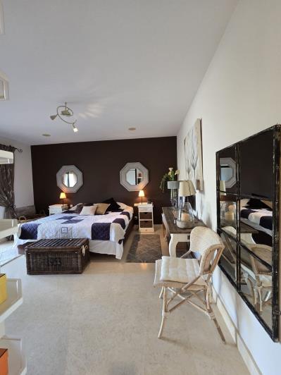 Image No.32-2 Bed Apartment for sale