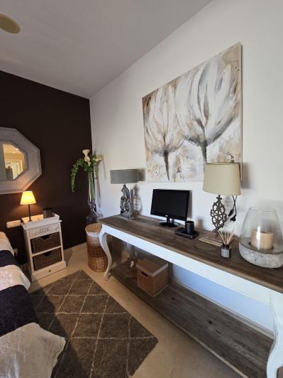 Image No.37-2 Bed Apartment for sale