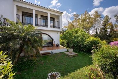 3-e898b2bb2a2fdfd06d2c39894dce8316