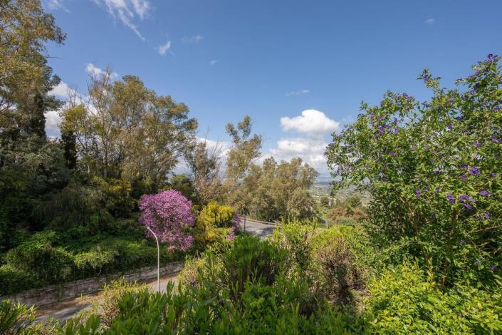 Image No.16-3 Bed Semi-Detached for sale