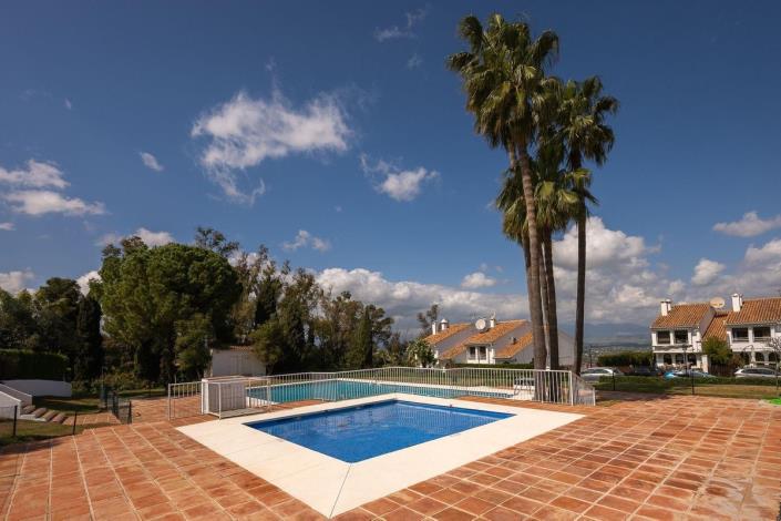 Image No.19-3 Bed Semi-Detached for sale