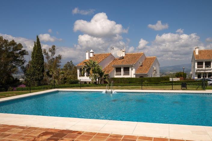 Image No.20-3 Bed Semi-Detached for sale