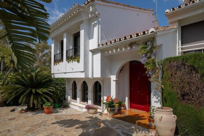 Image No.23-3 Bed Semi-Detached for sale