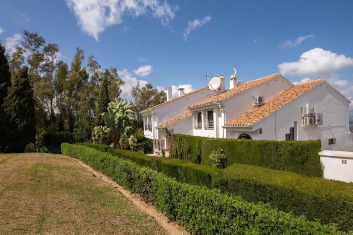 Image No.25-3 Bed Semi-Detached for sale