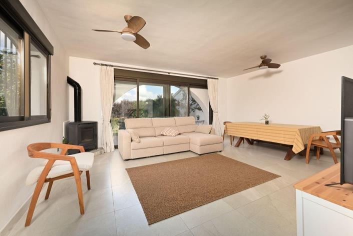 Image No.34-3 Bed Semi-Detached for sale