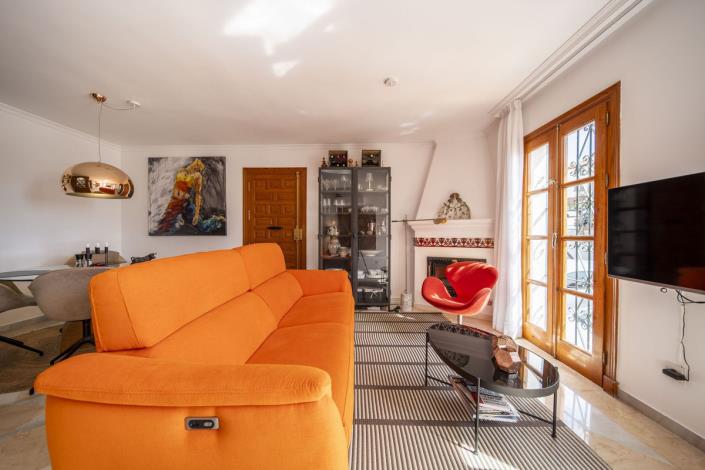 Image No.4-2 Bed Apartment for sale