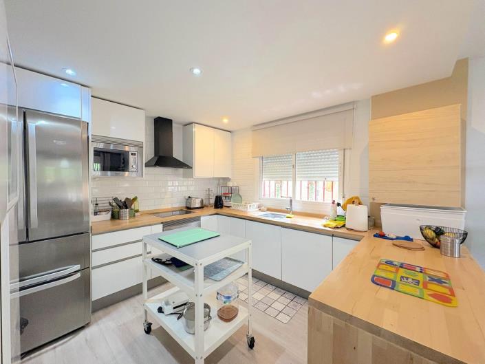 Image No.4-Jumelé de 3 chambres à vendre à Mijas