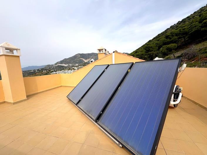 Image No.18-Jumelé de 3 chambres à vendre à Mijas