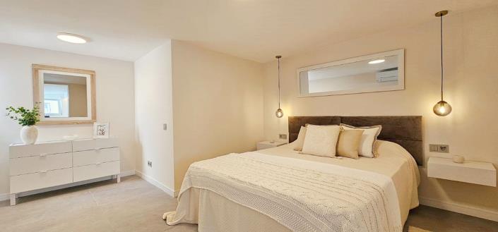 Image No.35-3 Bed Villa for sale