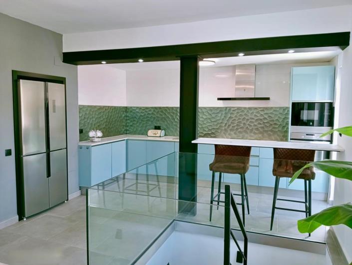 Image No.18-3 Bed Villa for sale