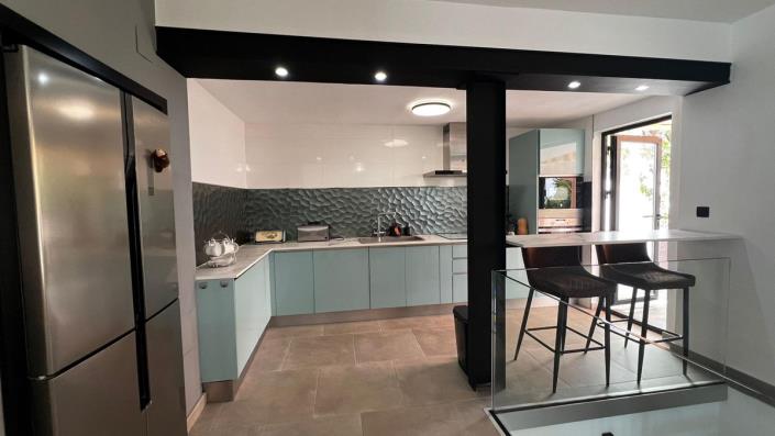 Image No.19-3 Bed Villa for sale