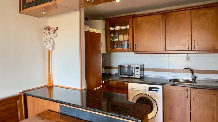 Image No.8-2 Bed Apartment for sale