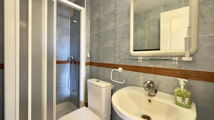 Image No.21-2 Bed Apartment for sale