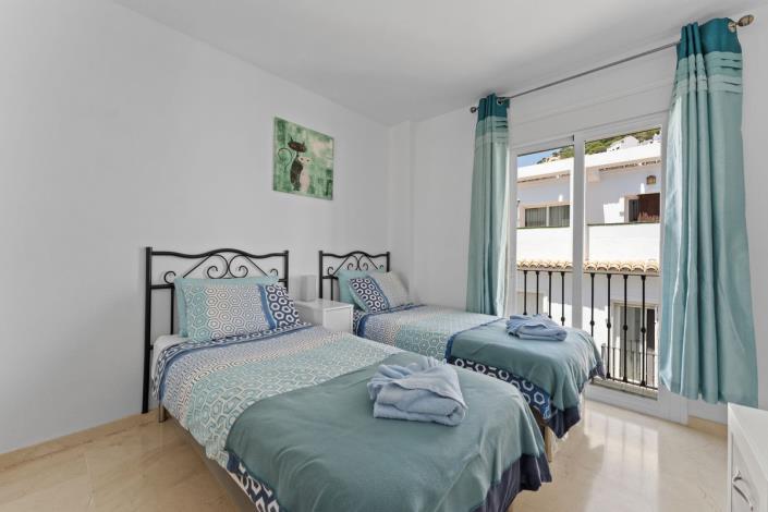 Image No.13-3 Bed Apartment for sale