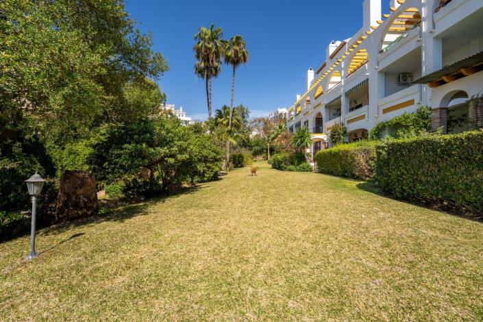 Image No.28-2 Bed Apartment for sale