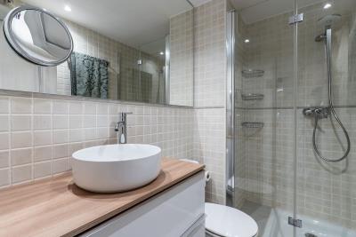 11-20939a0134ad724a8cb2a801094d15a4