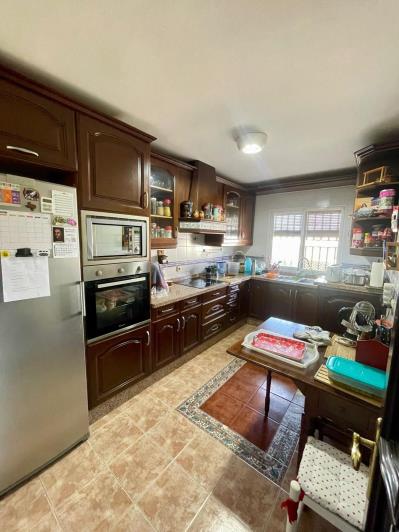 Image No.8-4 Bed Townhouse for sale