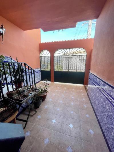 Image No.21-4 Bed Townhouse for sale