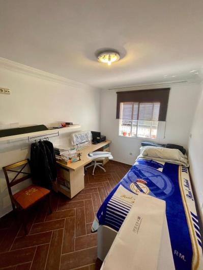 Image No.23-4 Bed Townhouse for sale