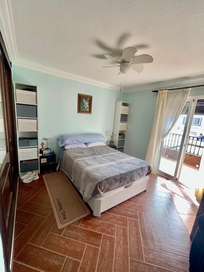 Image No.25-4 Bed Townhouse for sale