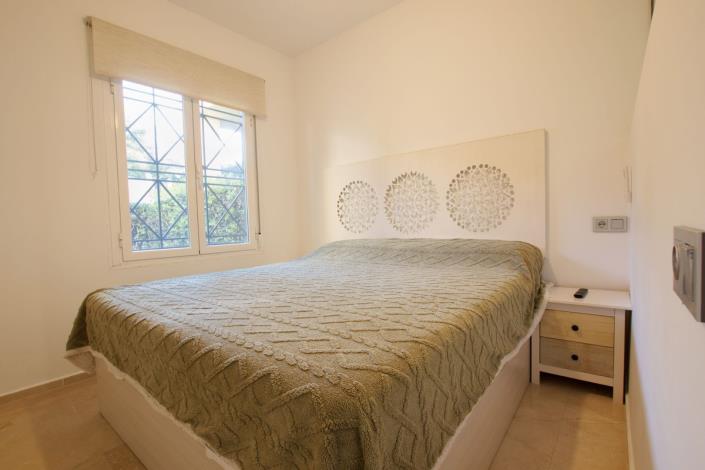 Image No.21-2 Bed Apartment for sale