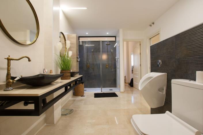 Image No.22-2 Bed Apartment for sale