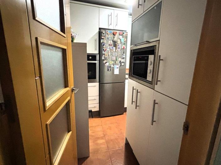 Image No.8-3 Bed Apartment for sale