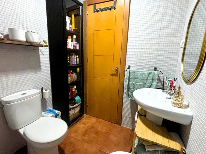 Image No.21-3 Bed Apartment for sale
