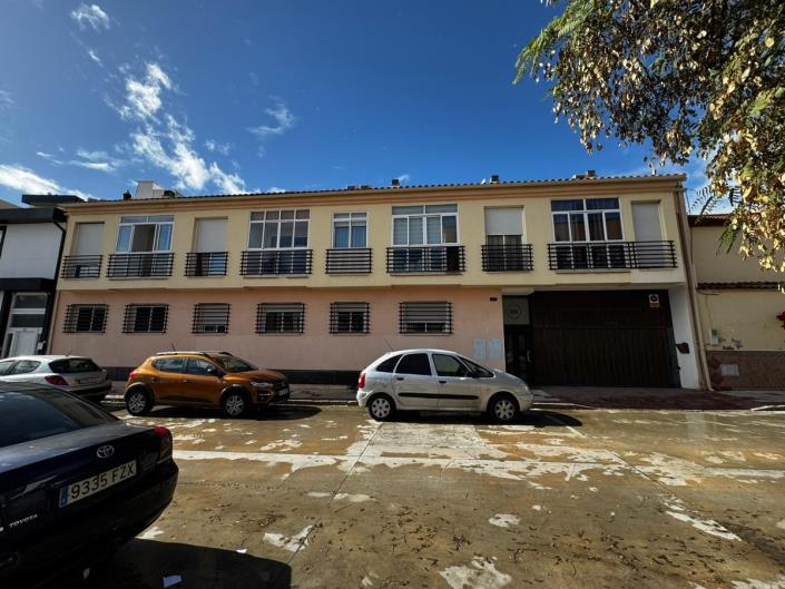 Image No.29-3 Bed Apartment for sale