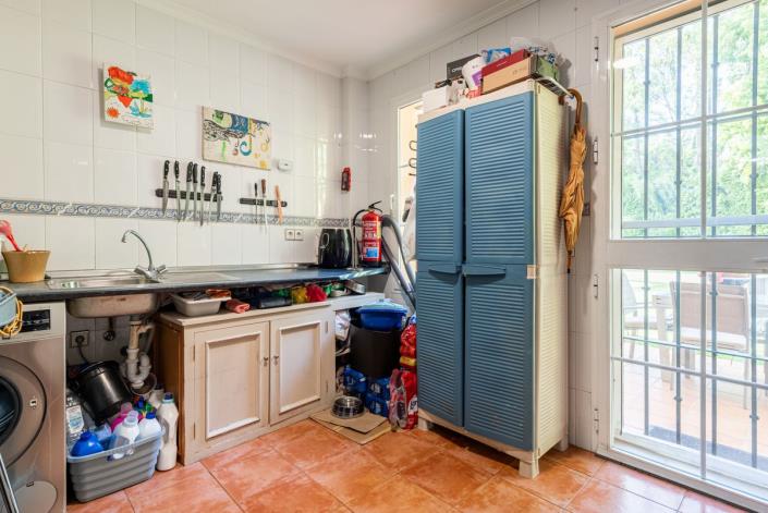 Image No.3-5 Bed Villa for sale