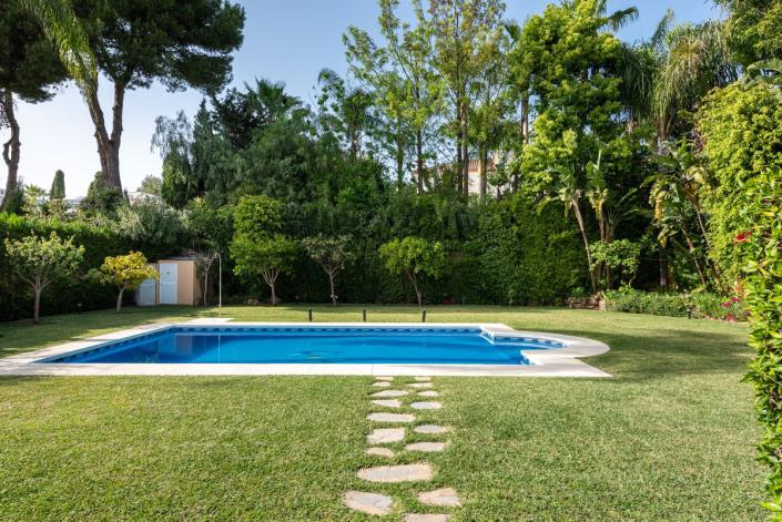 Image No.20-5 Bed Villa for sale