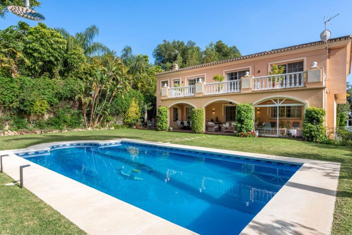 Image No.21-5 Bed Villa for sale
