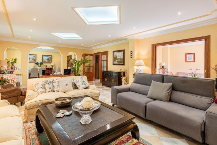 Image No.31-5 Bed Villa for sale