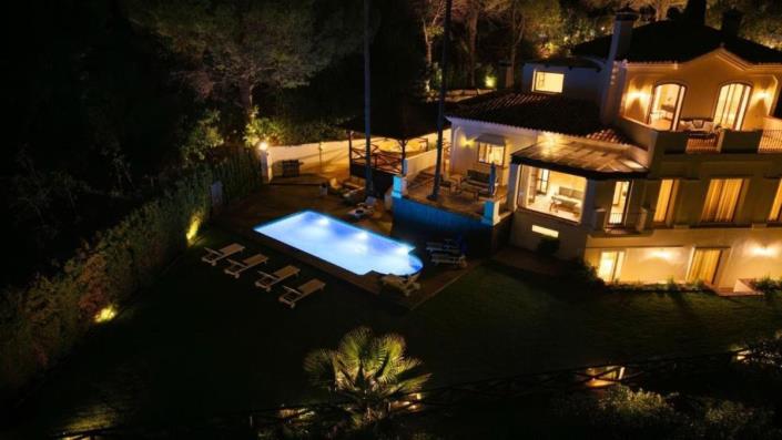 Image No.42-5 Bed Villa for sale