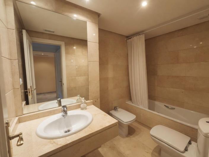 Image No.14-2 Bed Apartment for sale