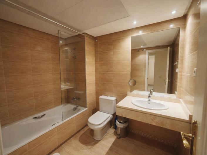 Image No.15-2 Bed Apartment for sale