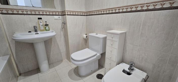 Image No.12-2 Bed Apartment for sale