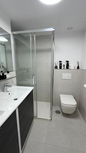 Image No.28-2 Bed Apartment for sale
