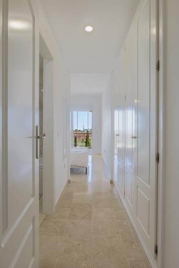 Image No.18-2 Bed Apartment for sale