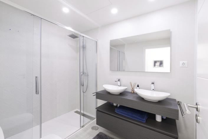 Image No.19-3 Bed Townhouse for sale