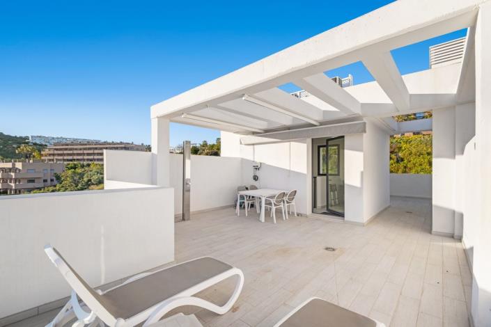 Image No.30-3 Bed Townhouse for sale