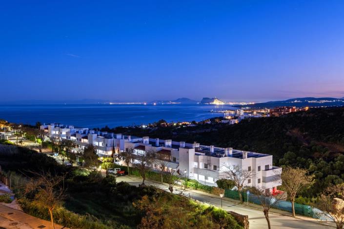 Image No.47-3 Bed Townhouse for sale