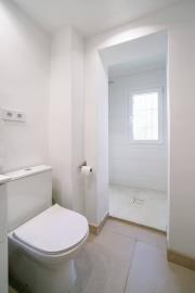 10-bb915d1cb19341576dcdc994b81ab9c5