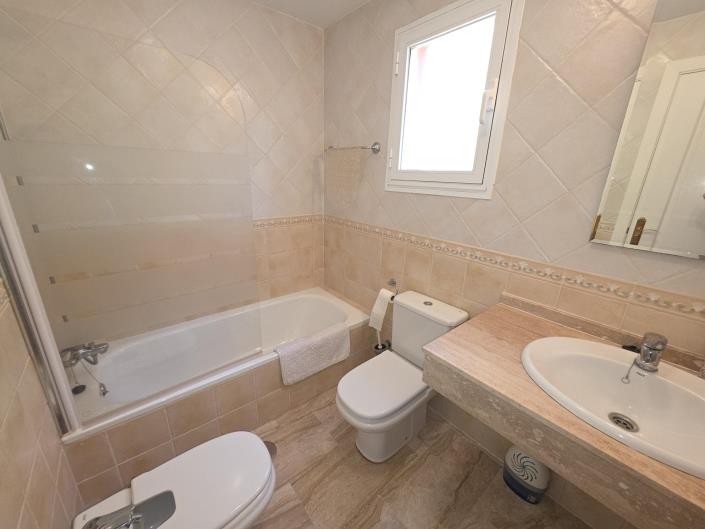 Image No.22-Appartement de 2 chambres à vendre à Riviera del Sol