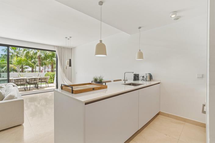 Image No.11-4 Bed Townhouse for sale